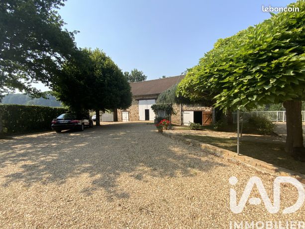 Propriété 5 pièces 107 m²