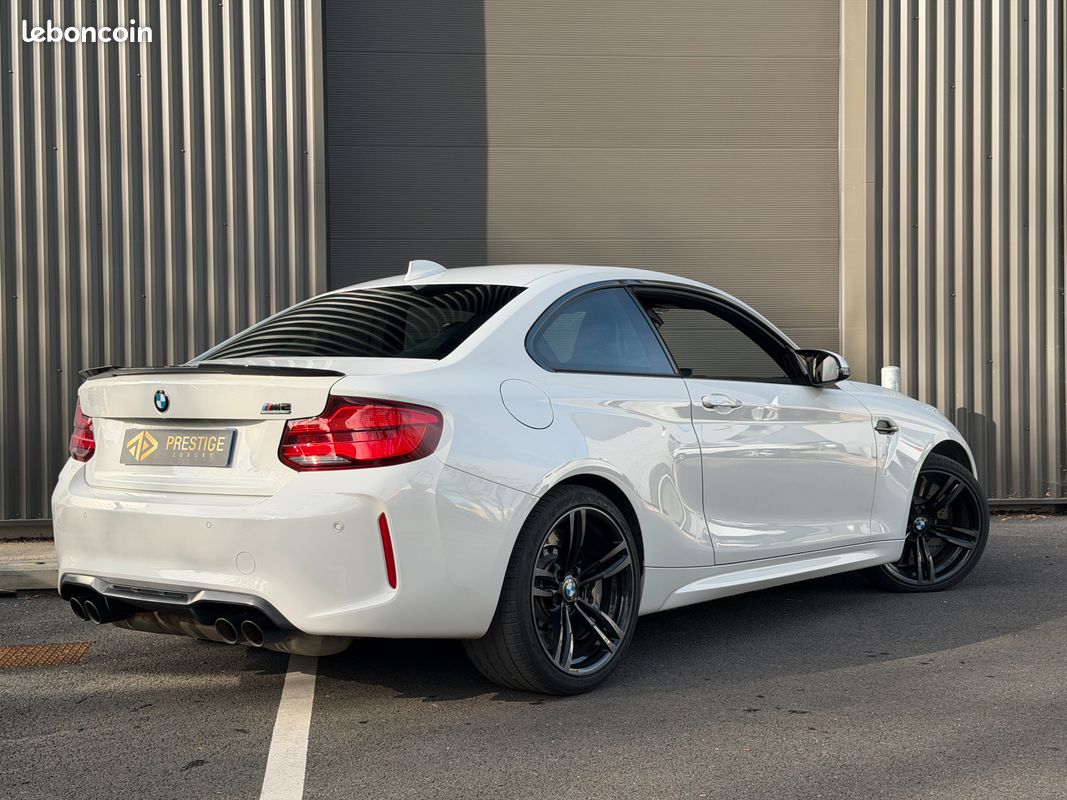 BMW M2 Compétition F87 – 410ch DKG7 – Blanc Alpin - Gros Freins M Sport - Sièges M2 (image 4)