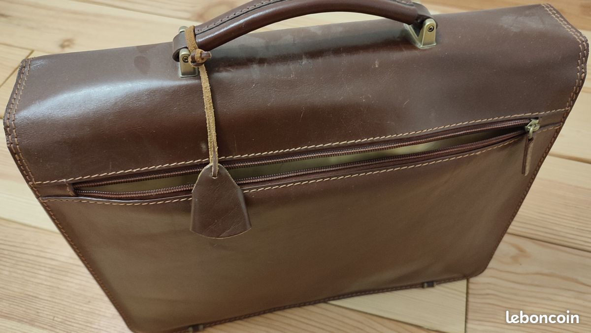 Cartable cuir (image 2)
