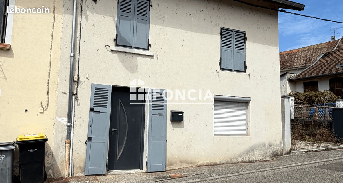Maison 5 pièces 92 m² · à Morestel · 92 m² · 1 100 €/mois