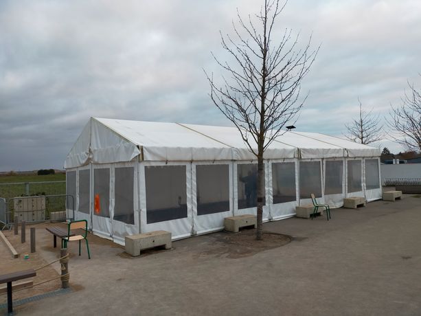 Tente de reception pliante professionnel 4.5x3m - Location tente
