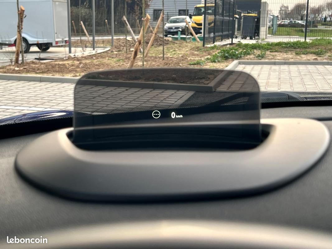 Mini 3 portes HATCH F56 LCI Cooper 136CH BVA7 Edition Greenwich - Faible KM* Suivi Mini* CarPlay (image 23)