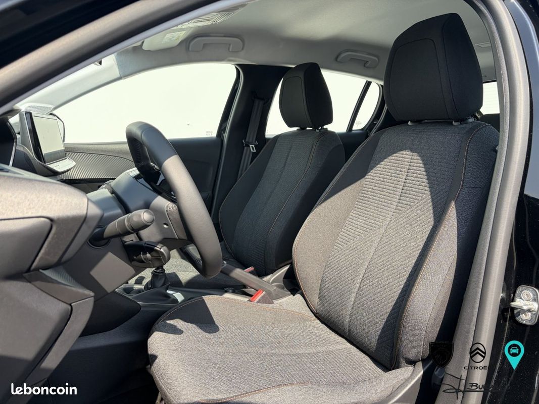 Peugeot 208 (2) Turbo 100 ch Style (image 3)