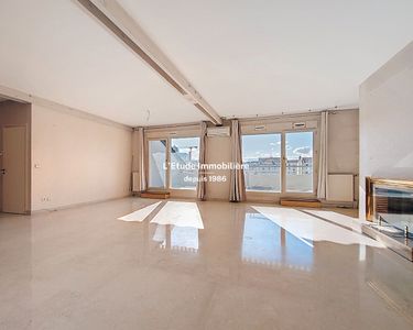Appartement 630 000 € - 149 m²
