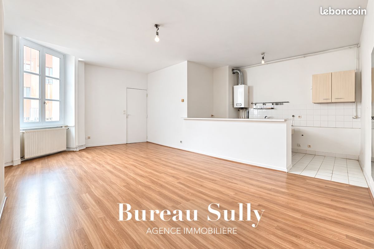 Appartement 2 pièces 67 m² · à Lyon · 67 m² · 230 000 €