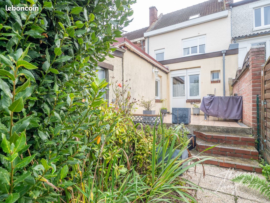Maison 7 pièces 140 m² · à Baisieux · 140 m² · 349 000 €