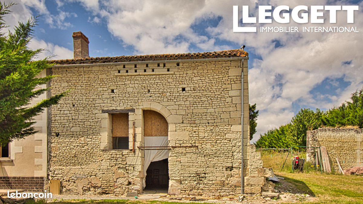 Maison 4 pièces 140 m² - Monts-sur-Guesnes 86420 (image principale 5)