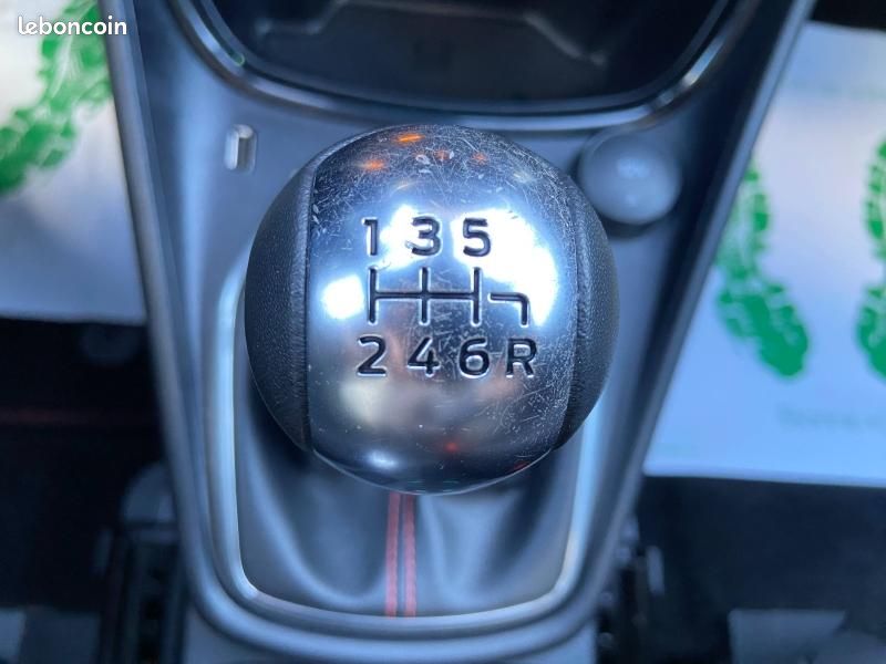 Ford Puma 1.0 Flexifuel 125ch S&S mHEV ST-Line (image 23)