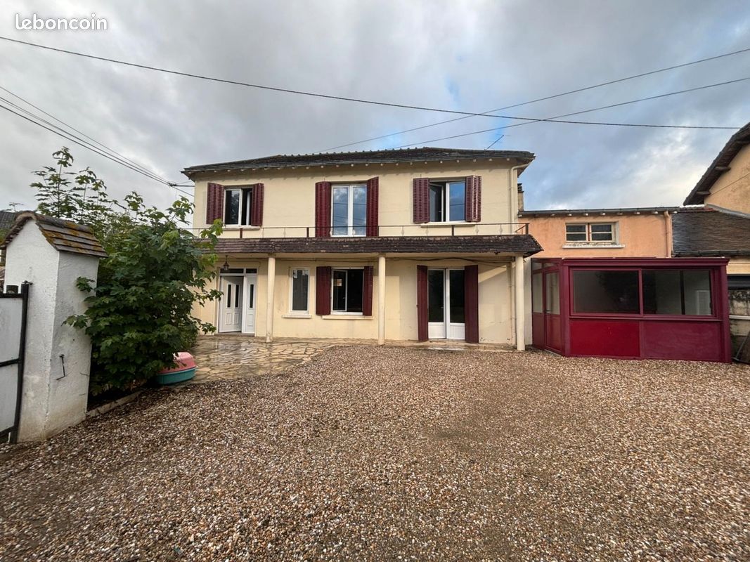 Maison 4 pièces 102 m² · à Le Pêchereau · 102 m² · 88 900 €
