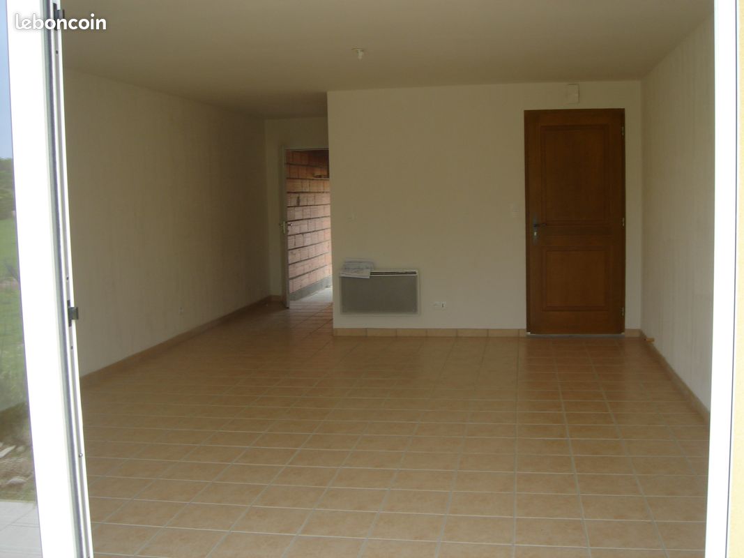 Maison 4 pièces 84 m² · à Roquefort · 84 m² · 732 €