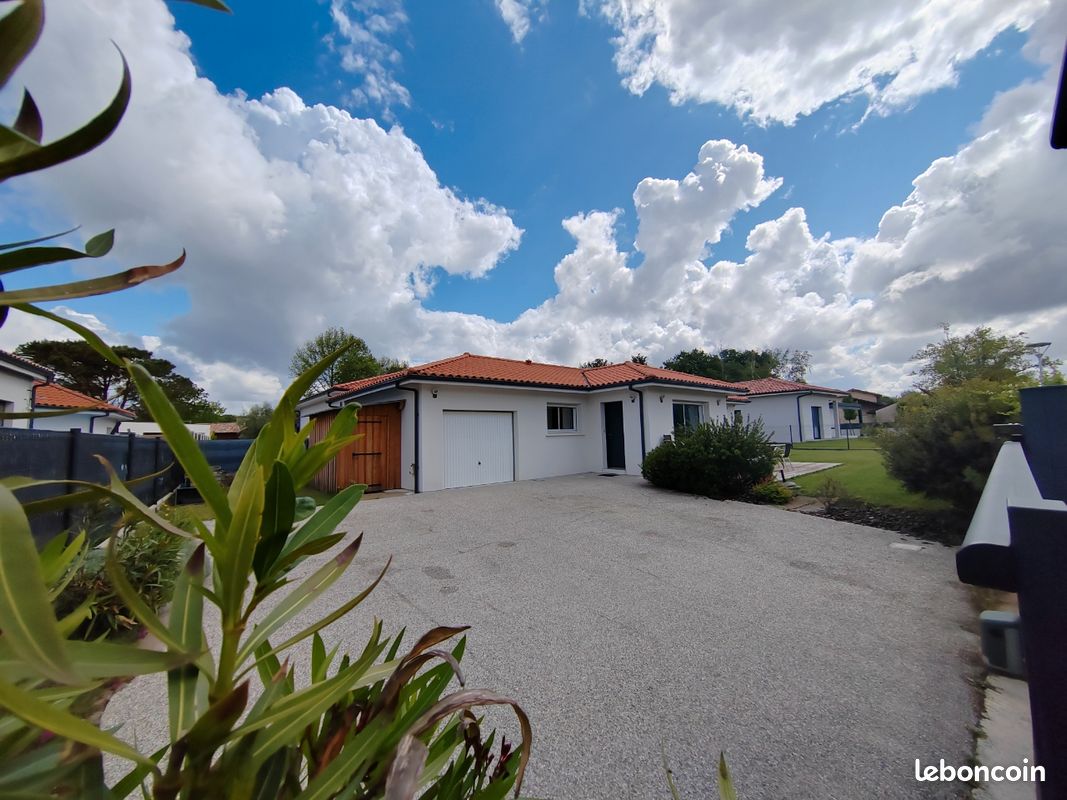 Location (image 10)