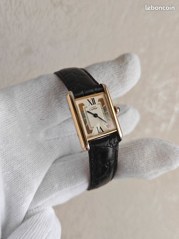 Montre Cartier tank vintage quartz (image 1)