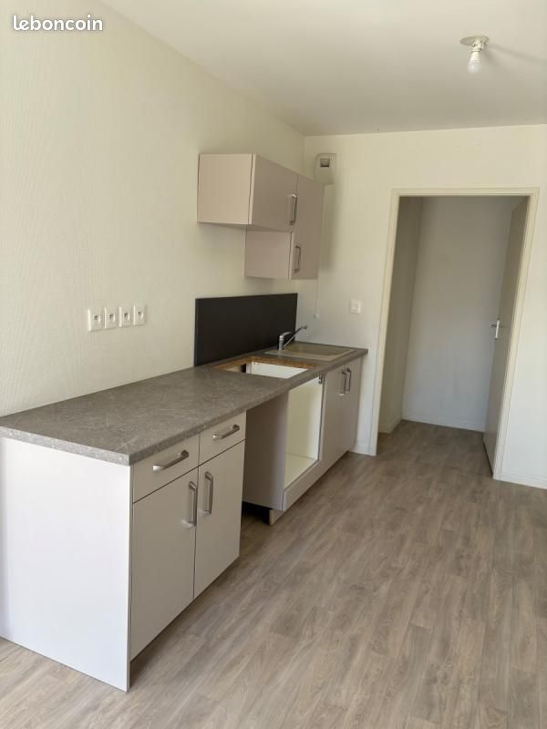 Appartement 3 pièces 70 m² · à Saint-Apollinaire · 70 m² · 786 €/mois
