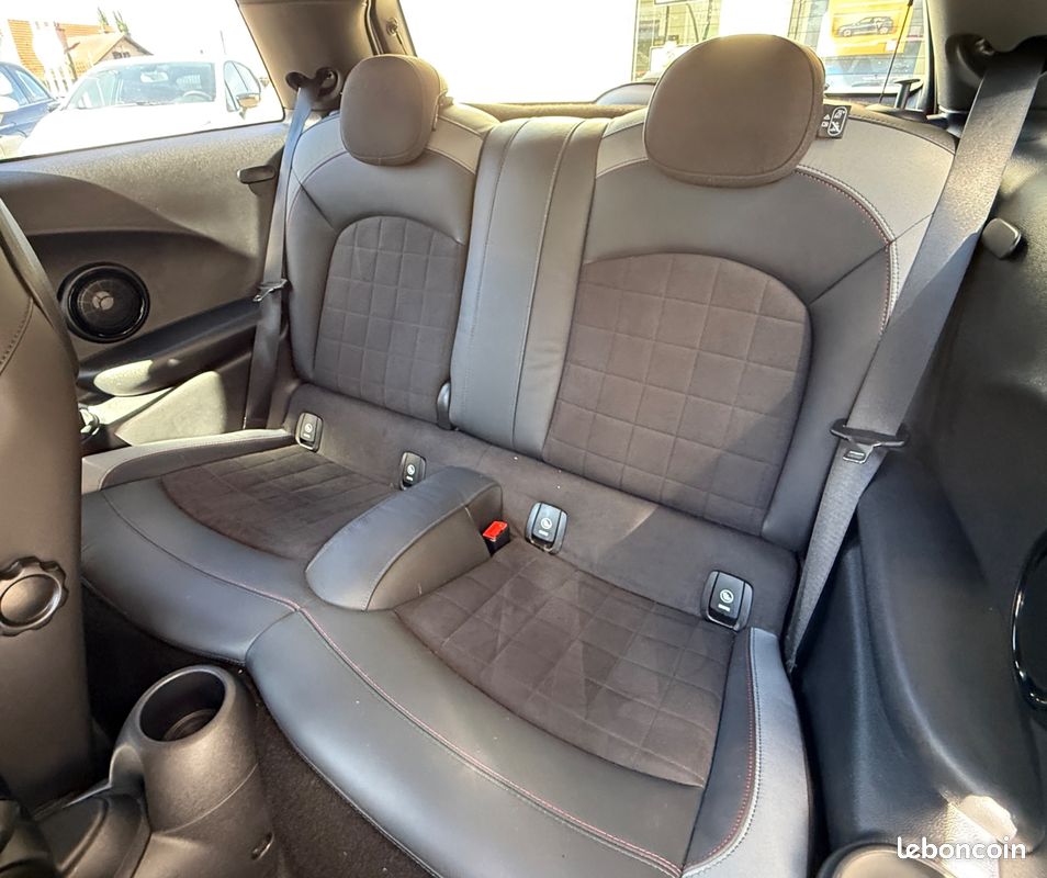 Mini mini iii (2) (f56) hatch 2.0 jcw 231 bva8 jcw + sièges av chauffants + carplay (image 10)