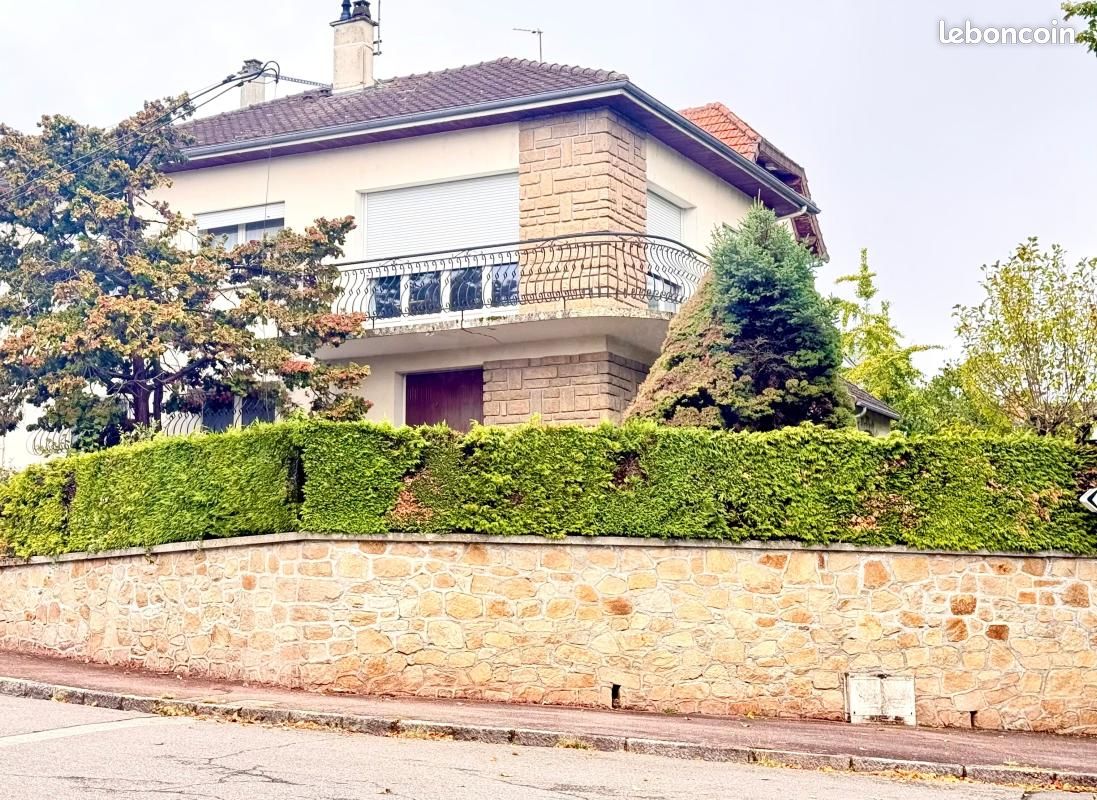 Maison 5 pièces 146 m² · à Limoges · 146 m² · 209 900 €