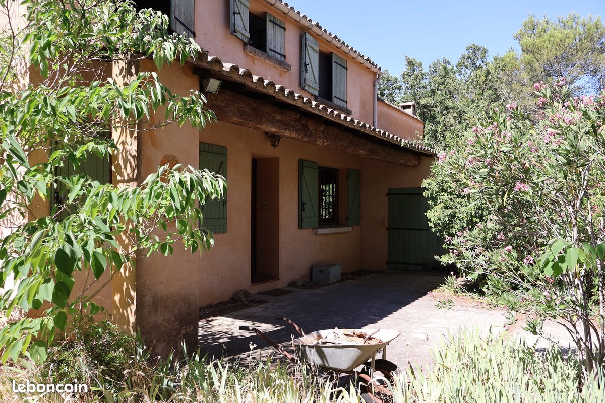 Maison 8 pièces 180 m² · à Pignan · 180 m² · 450 000 €