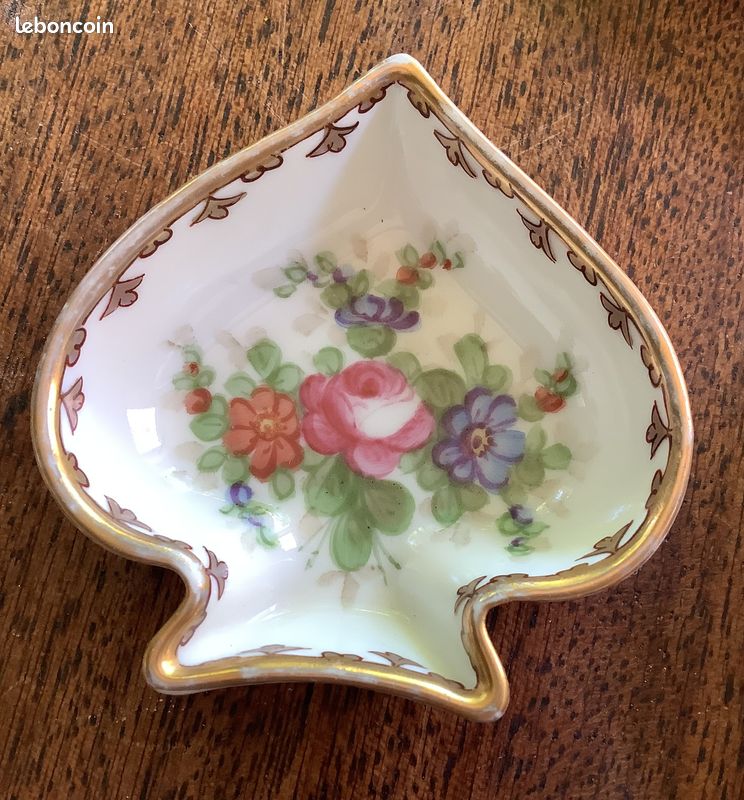 Mini cendriers en porcelaine estampillée (image 3)