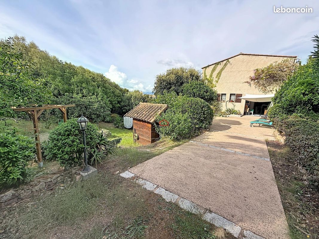 Maison 7 pièces 205 m² · à Grosseto-Prugna · 205 m² · 820 000 €