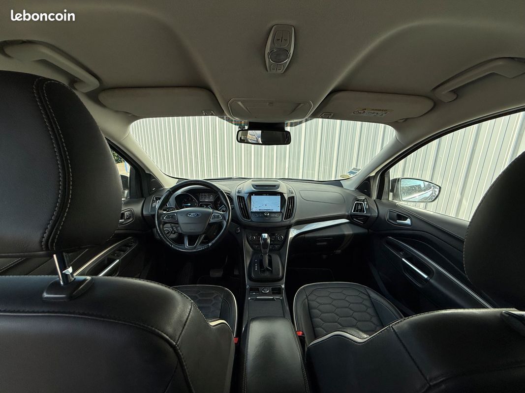 FORD KUGA II 1.5 TDCi 120ch Stop&Start Vignale 4x2 Powershift (image 3)