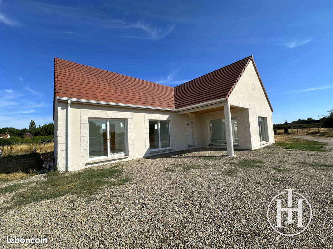 Maison 6 pièces 150 m² · à Épineuil-le-Fleuriel · 150 m² · 182 000 €