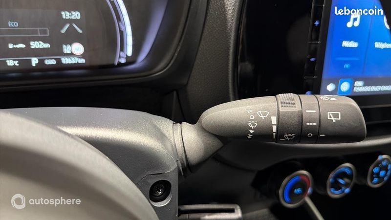 Toyota Aygo X 1.0 VVT-i 72ch Design S-CVT MY24 (image 24)