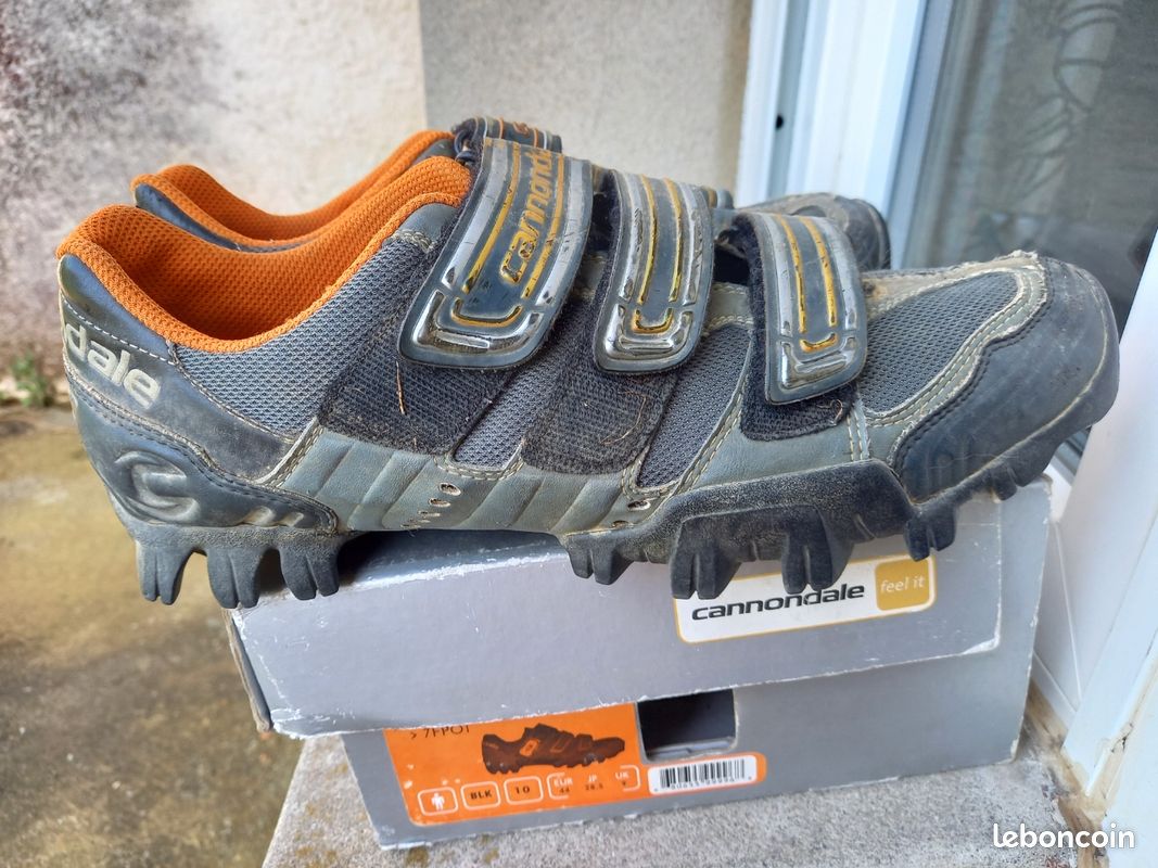 Chaussures VTT Femme Cannondale – Noir Et Gris – Taille 8 US (38-39 EU) – Semelle Plate