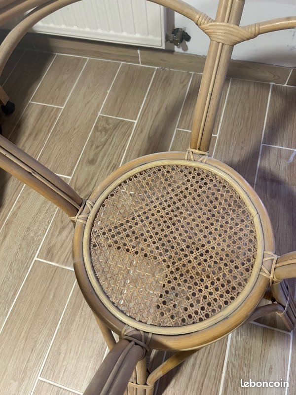 Table verre, rotin (image 2)