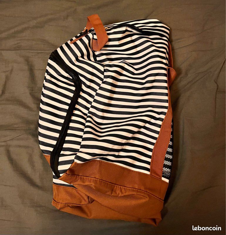 Sac de voyage (image 4)