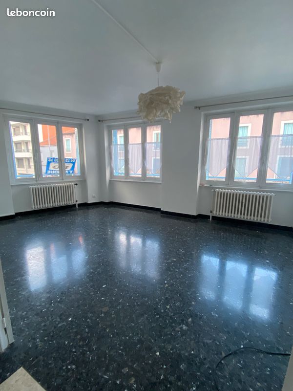 Appartement 5 pièces 90 m² · à Clermont-Ferrand · 90 m² · 149 500 €