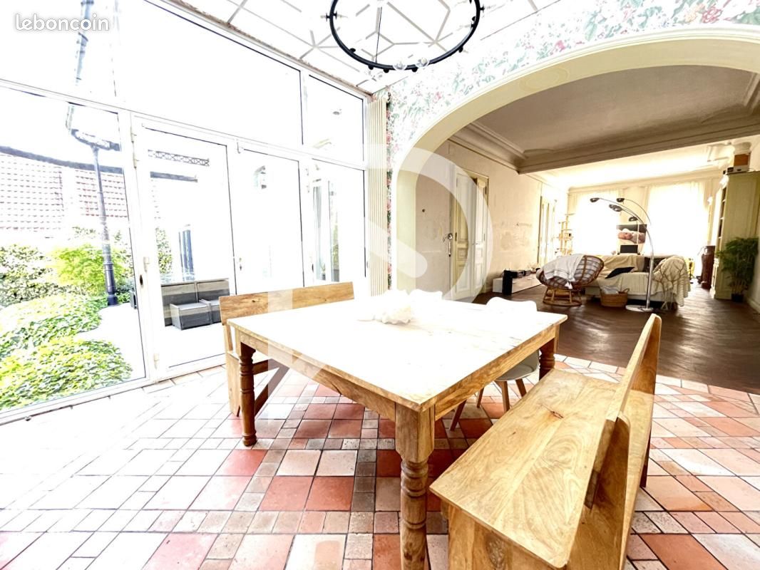 Maison 11 pièces 315 m² (image 3)