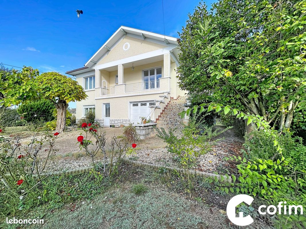 Maison 6 pièces 130 m² · à Billère · 130 m² · 299 500 €