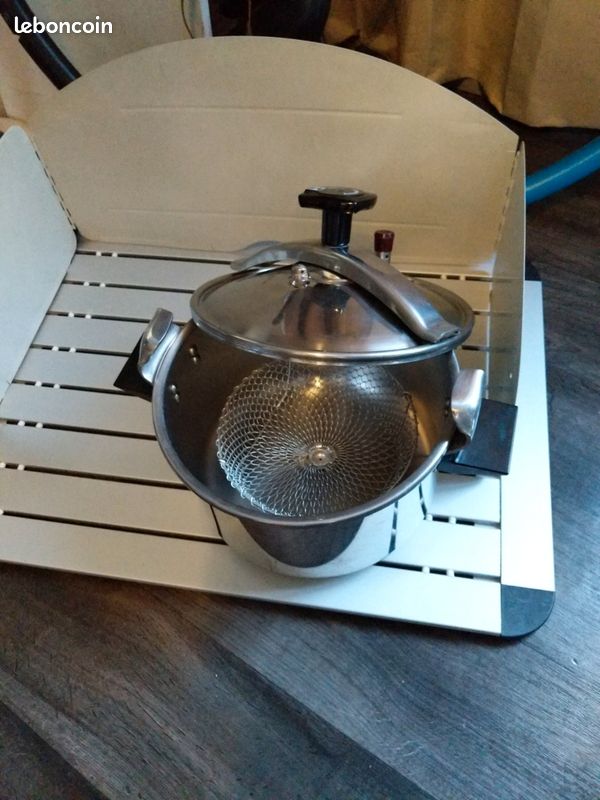 cocotte minute seb 10 litres alu Ancienne Poignets Bakélite | UK