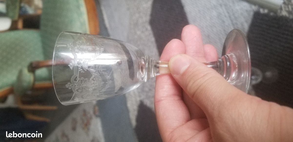 20 verres en Cristal de Baccarat (image 6)
