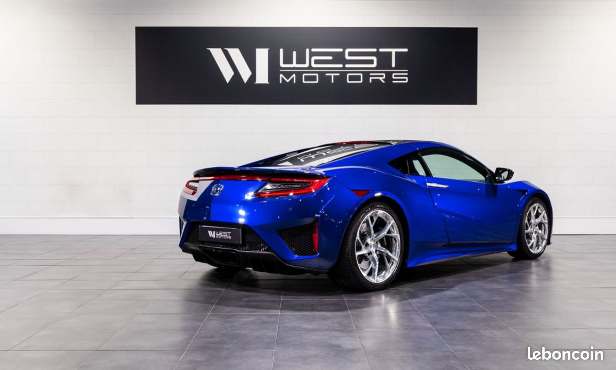 HONDA NSX V6 3.5 581 – IMMAT France / Nouvelle Bleu Pearl / Carbone / 1464E/Mois (image 4)