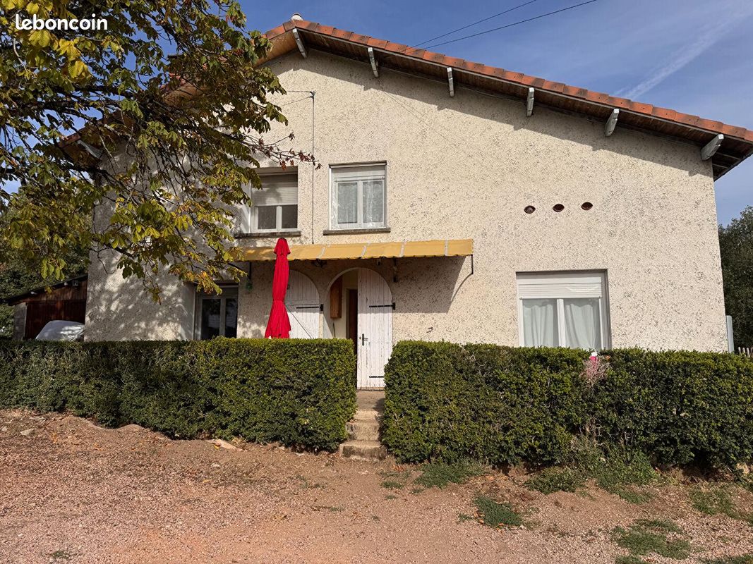 Maison 5 pièces 114 m² · à Figeac · 114 m² · 163 200 €