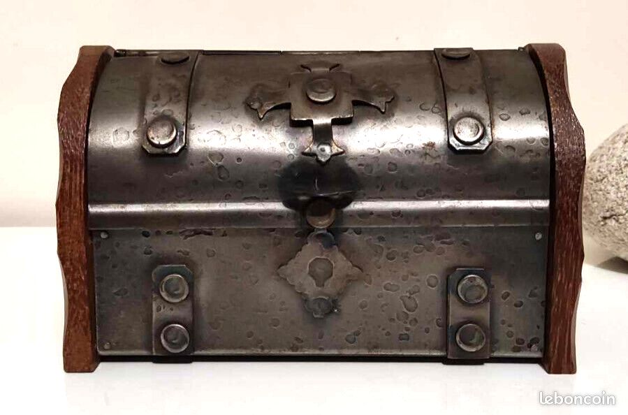 Coffret à Bijoux Ancien En Bois Et Métal - Vintage, Rare, En Très Bon état - Idéal Décoration Ou Collection