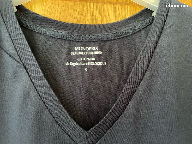 T-shirt col V marine (image 2)