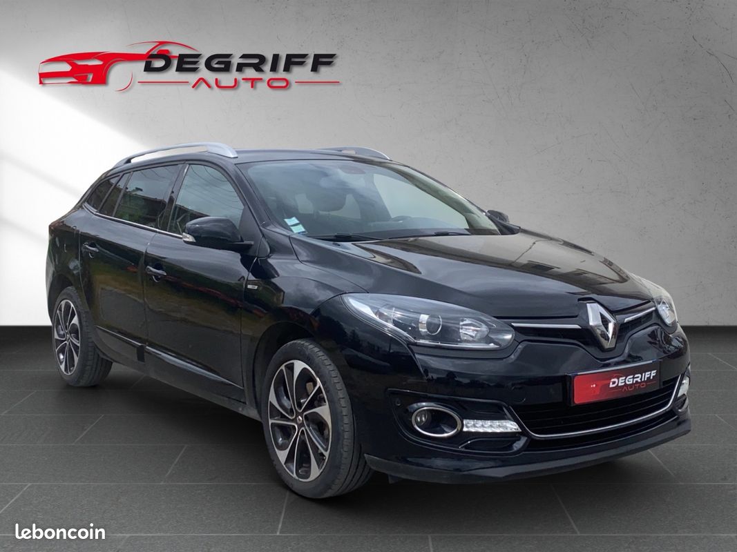 RENAULT MEGANE III ESTATE Estate III TCE 130 Energy eco2 Bose (image 7)