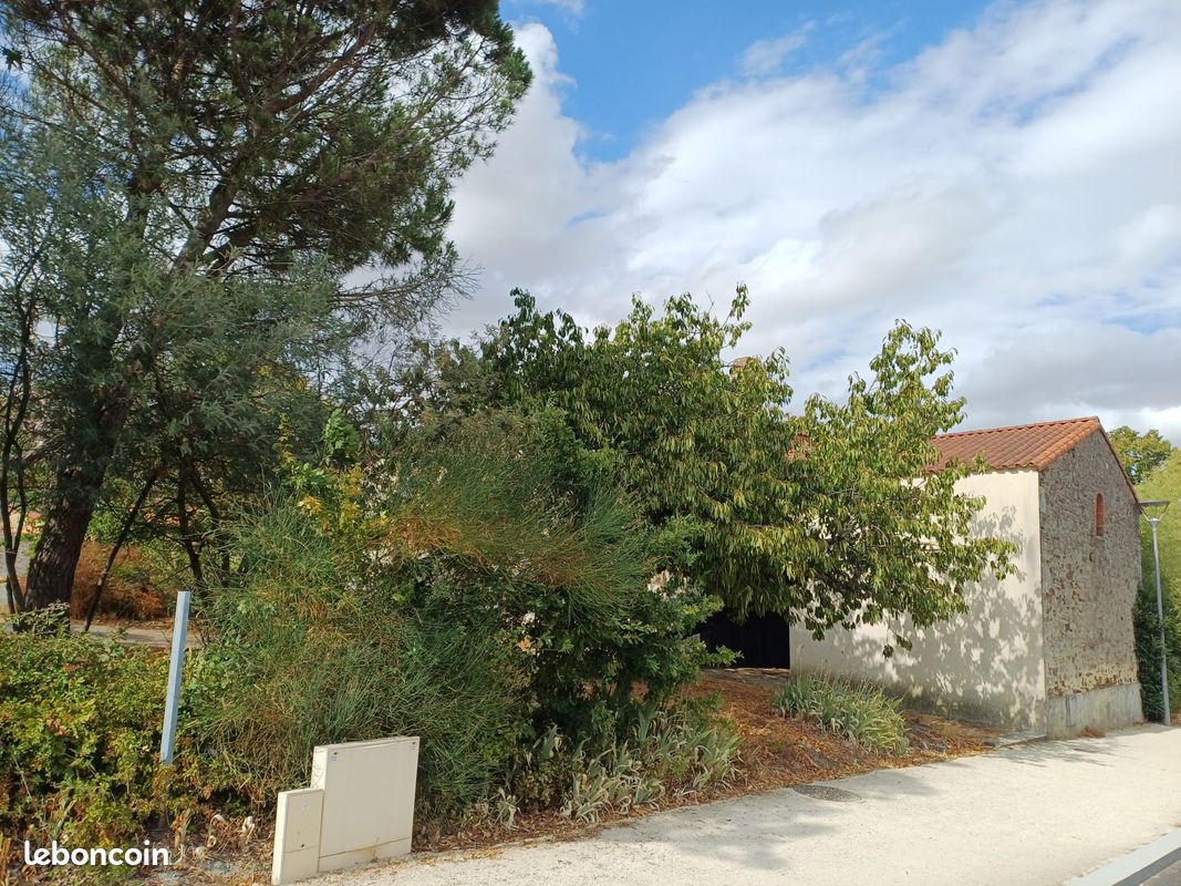 Maison 1 pièce 50 m² · à Chavagnes-en-Paillers · 50 m² · 75 000 €
