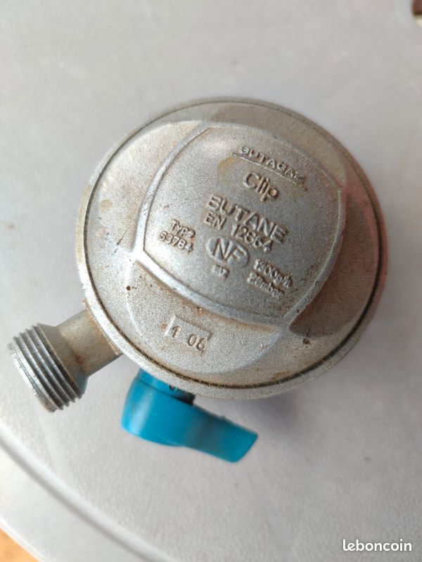 Détenteur gaz (image 1)