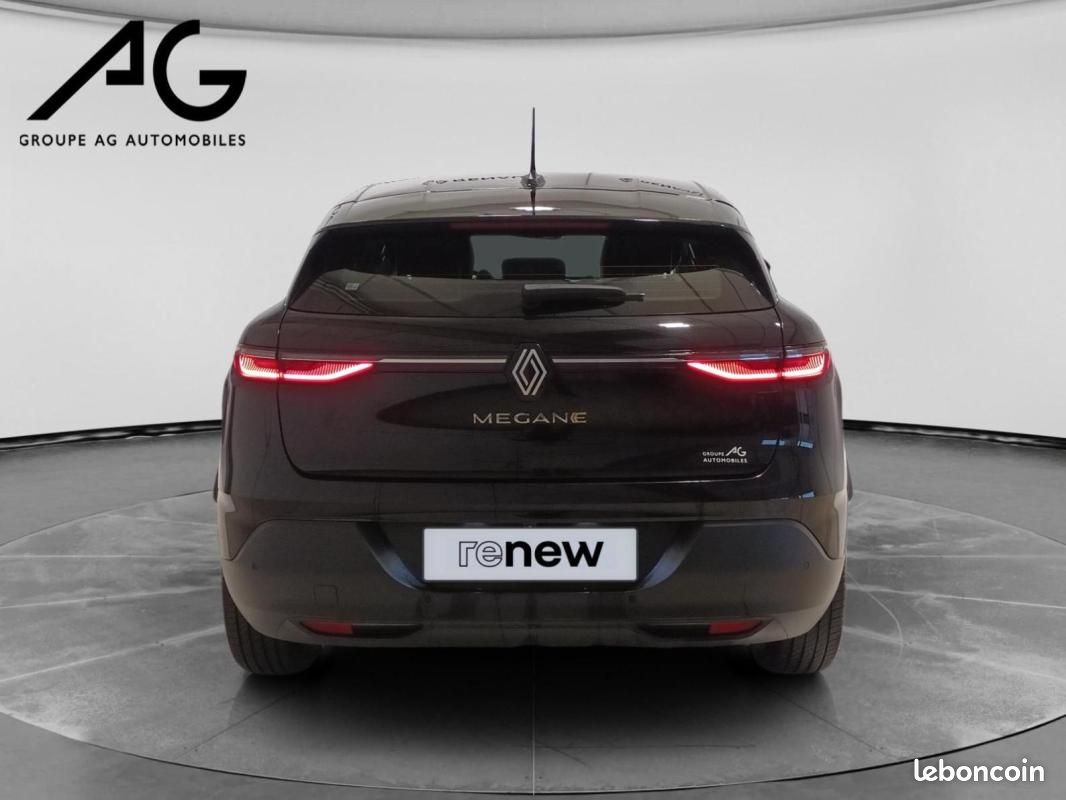 Renault Mégane E-TECH EV60 220ch super charge Evolution (image 5)