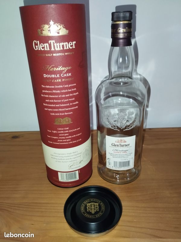 Étui et bouteille de whisky (image 3)
