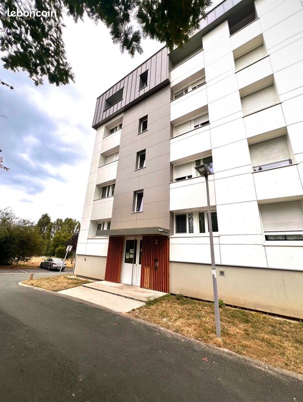 Appartement 4 pièces 80 m² · à Pessac · 80 m² · 1 100 €/mois