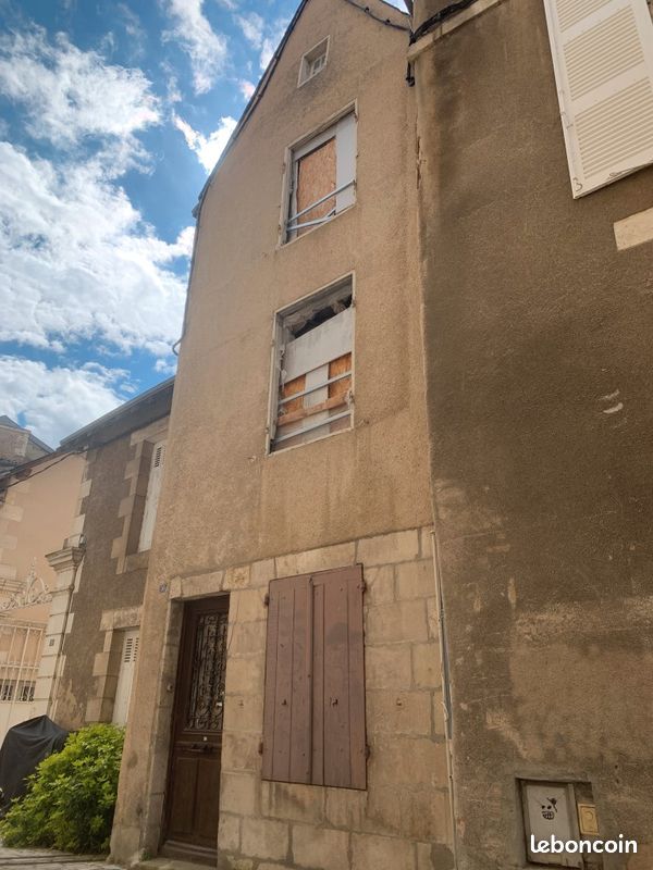 Immeuble 6 pièces 138 m² · à Poitiers · 138 m² · 220 000 €