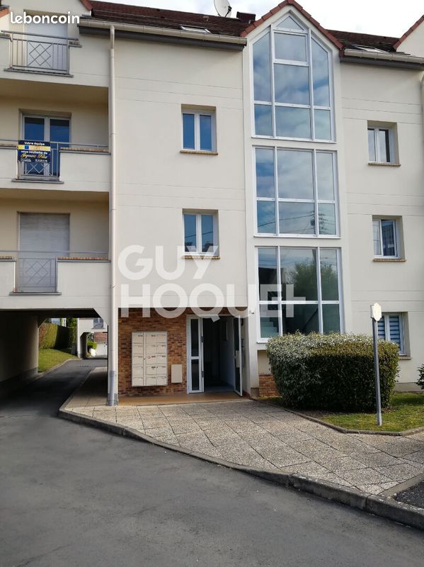 Appartement 2 pièces 45 m² · à Clermont · 45 m² · 685 €