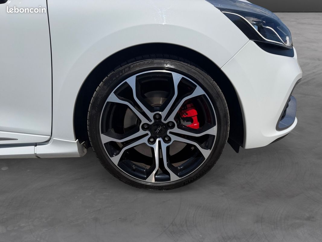 RENAULT CLIO IV 1.6 Turbo 220 Energy RS Trophy EDC RS Monitor Camera Garantie 12 mois (image 21)