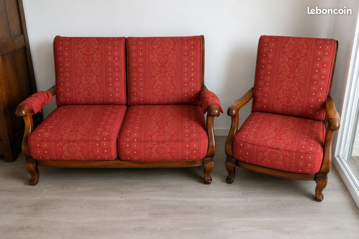 Ensemble Canapé 2 places et fauteuil style Louis Philippe en bois massif merisier (image 1)