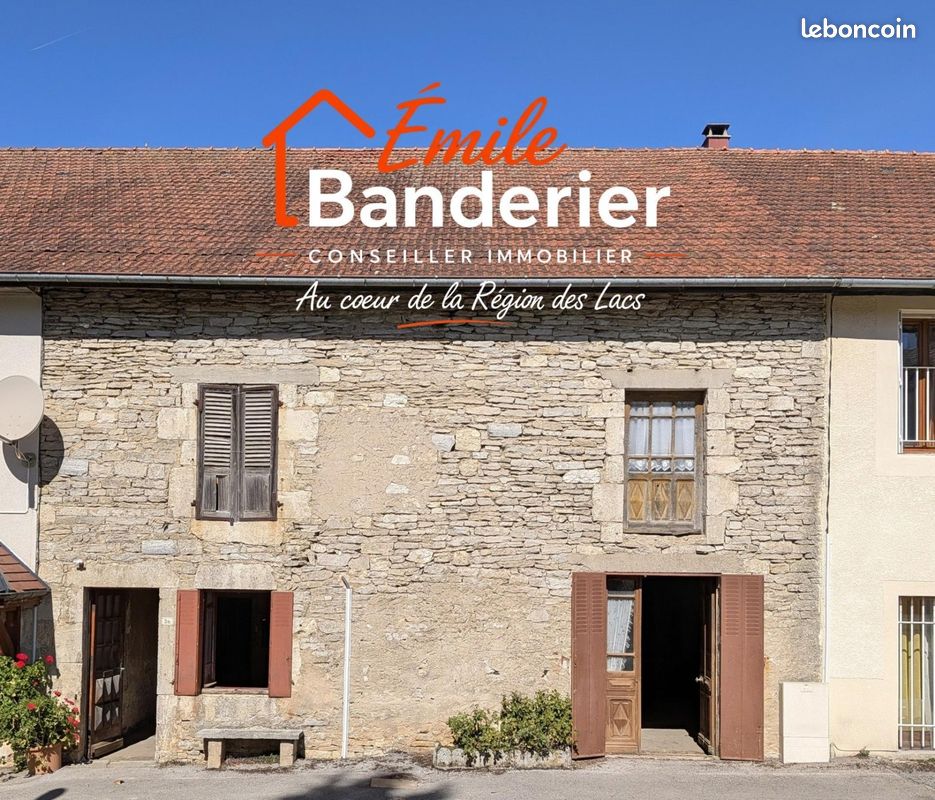 Maison 3 pièces 120 m² · à Uxelles · 120 m² · 55 000 €