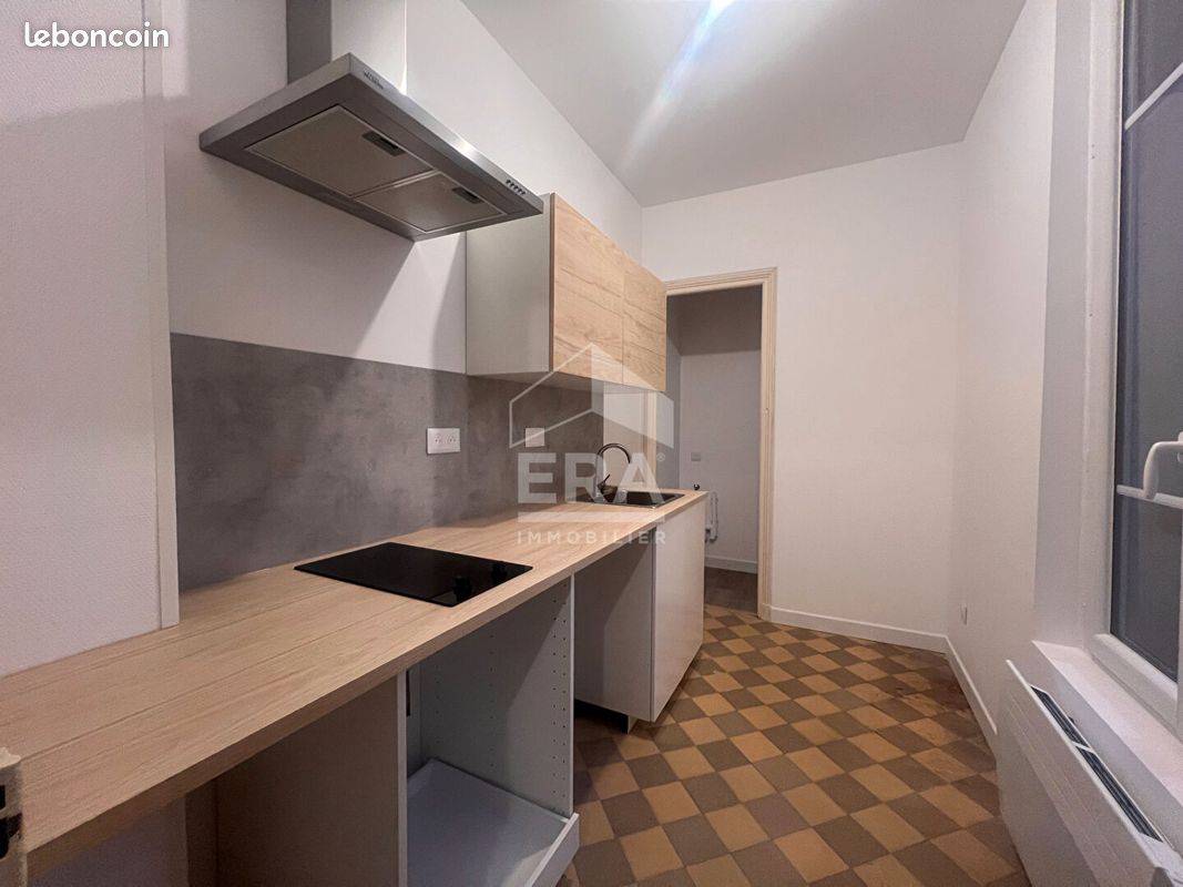 Appartement 2 pièces 33 m² · à Reims · 33 m² · 555 €