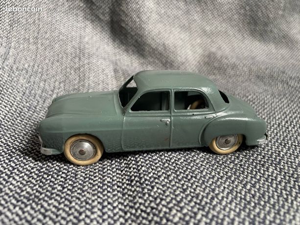 Renault - Frégate Transfluide 1959 - Solido - 1/18 - Autos Miniatures
